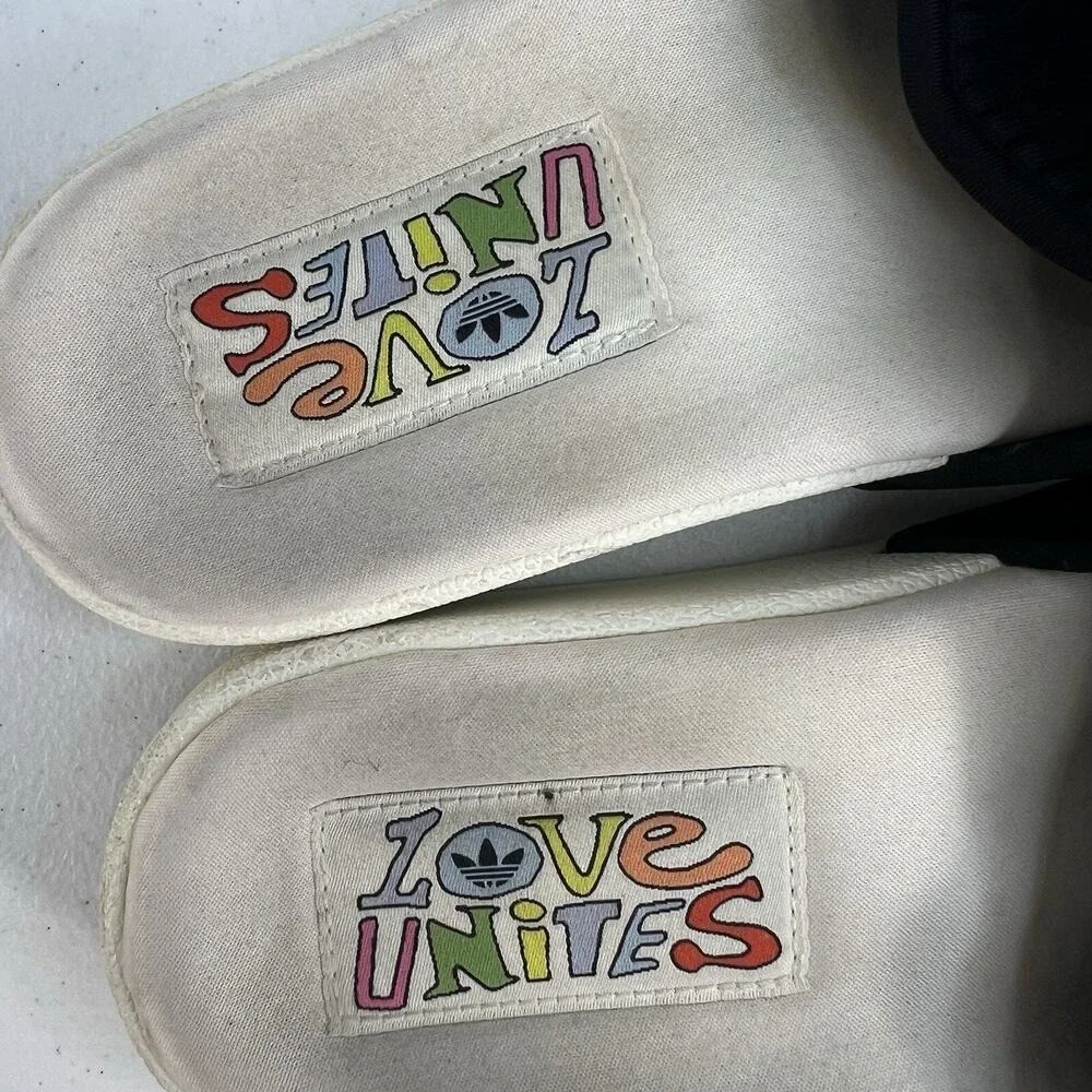 Adidas Men's 7 Adilette 2.0 Pride Slides Love Unites GW2411 Sandals Slip On‎